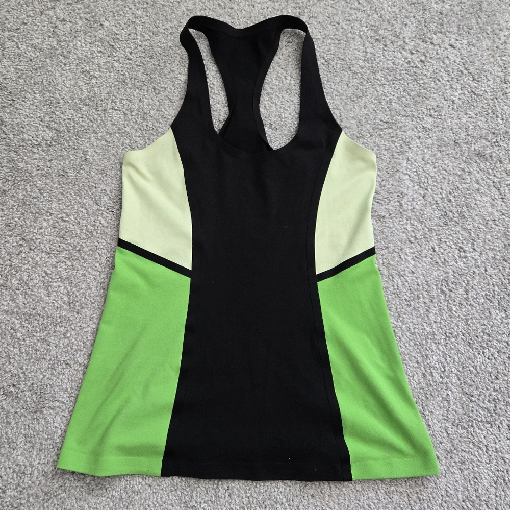 Lululemon cool racerback top, size small (6?)